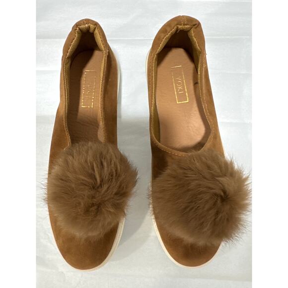 Yoki Brown Suede Pom-Pom Flats - Women's Size 8 - Picture 2 of 6